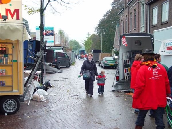 paardenmarkt200635.jpg