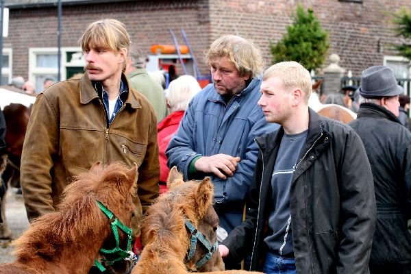 paardenmarkt38.jpg